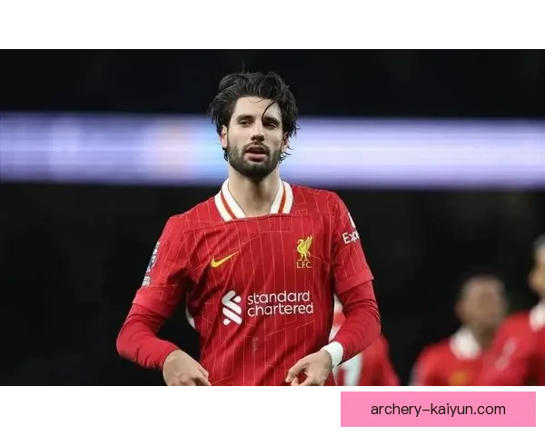 索博斯洛伊继续发挥稳定，成为利物浦中场的引擎核心