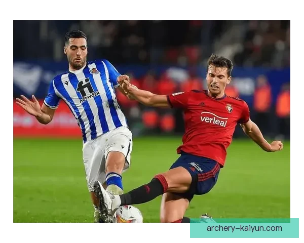 奥萨苏纳主帅战术风格解析：注重防守反击与中场控制